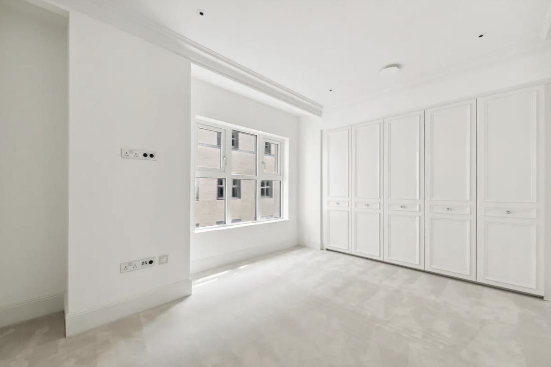 9 Millbank, LONDON